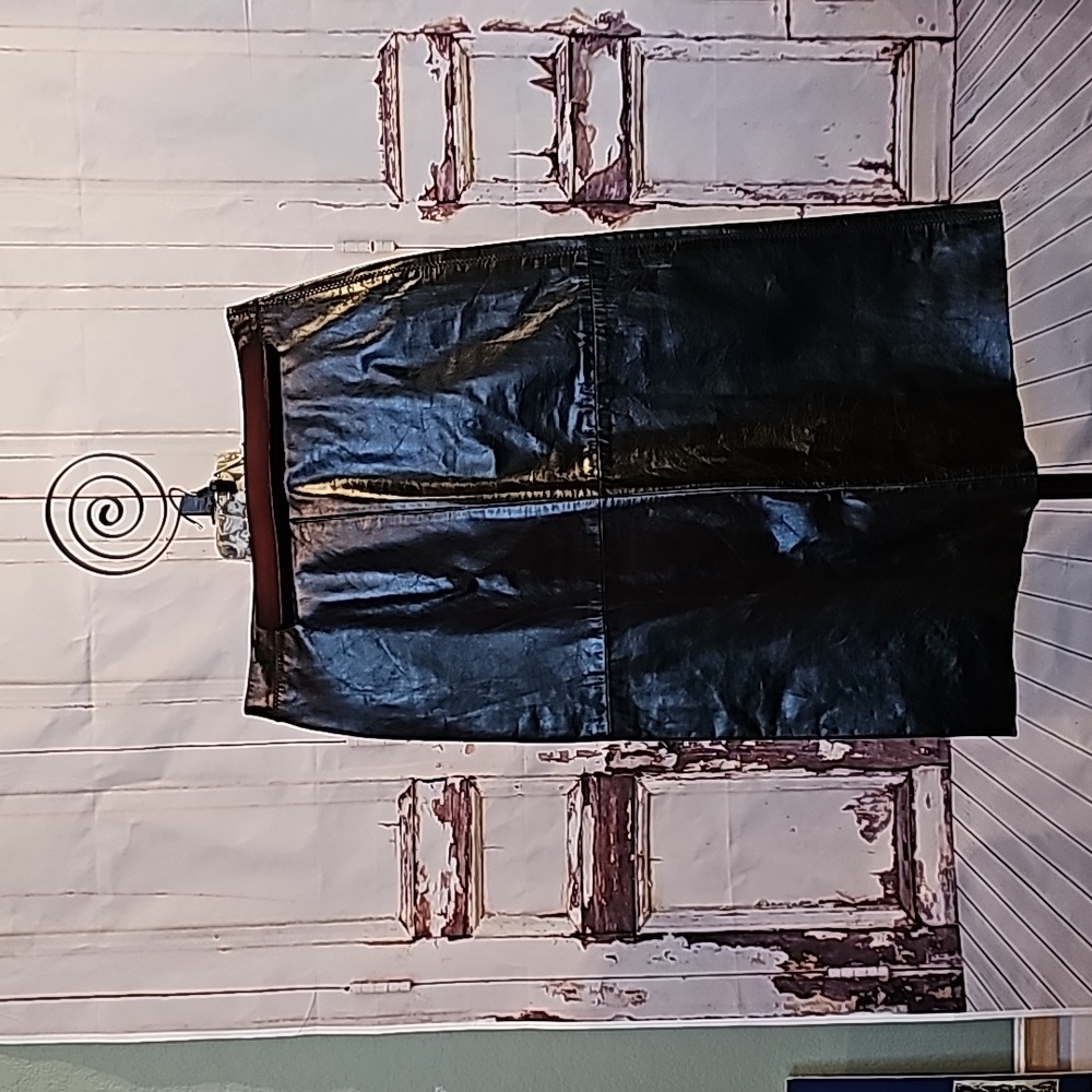 GAP BLaCK LeaTHeR SKiRT SiZe 2